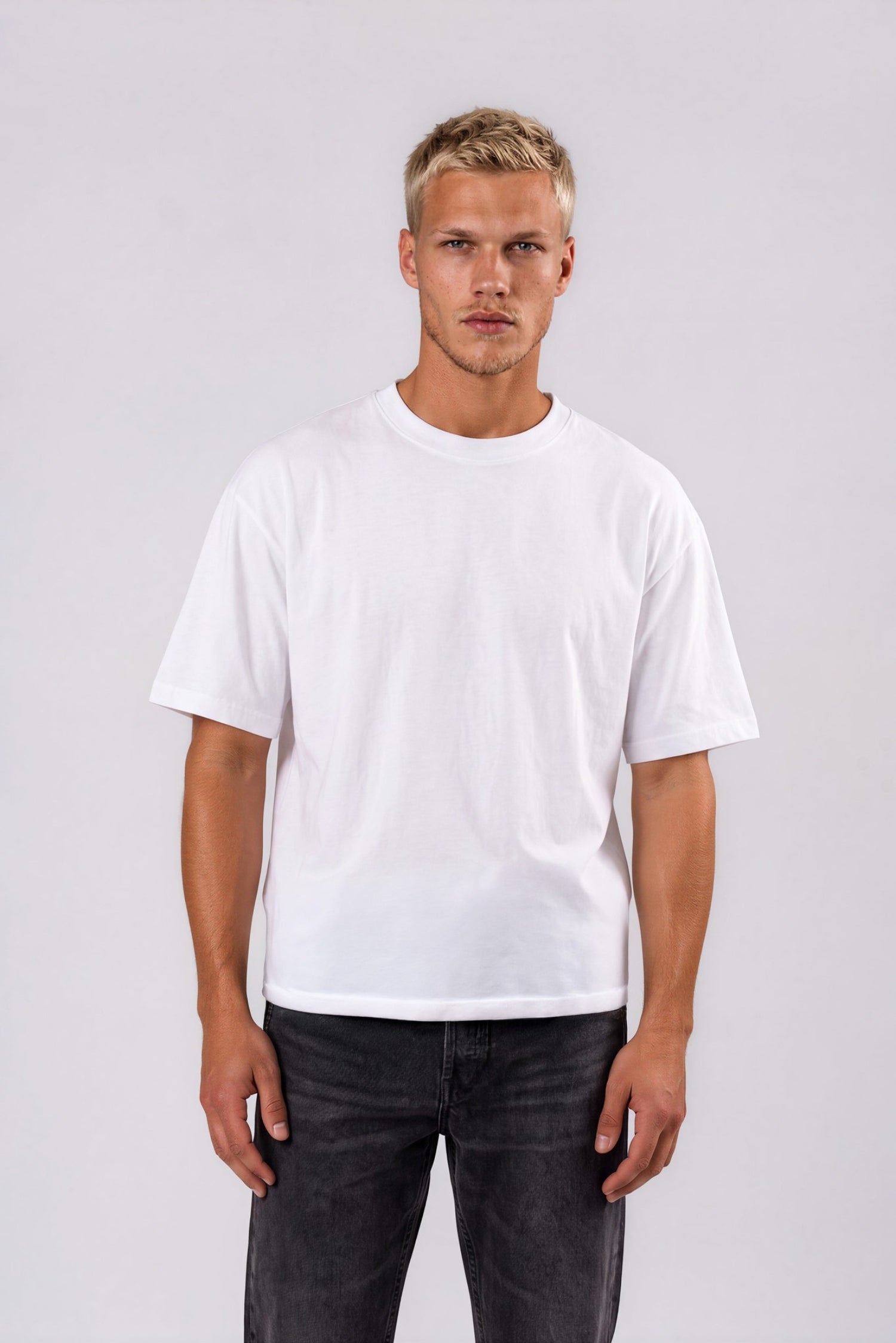 oversized hvid tshirt box fit